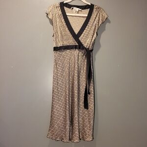 Max Studio 100% Silk Tie Waist Dress Geometric Print, Women's Size M, Tan Black